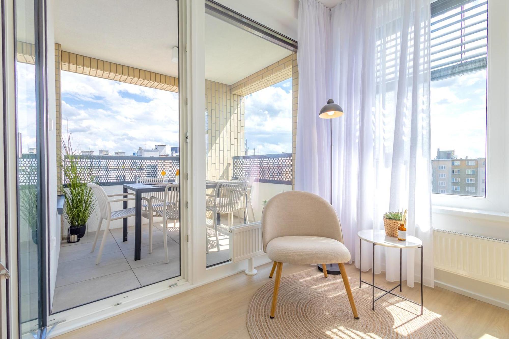 Bright 2Br - 4Th Floor, Balcony, Free Parking By Gravity Prague Lägenhet Exteriör bild